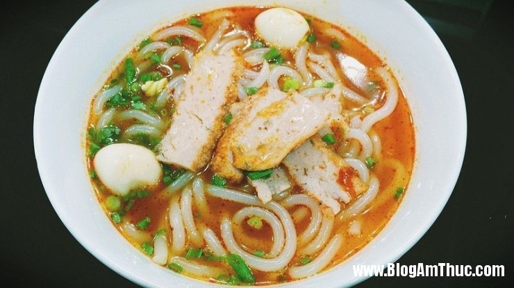 bánh canh cha cá Lâu lâu trổ tài làm bánh canh chả cá cho cả nhà thích mê